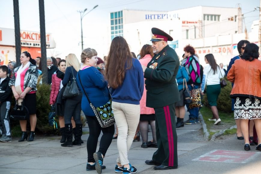 В Кривом Роге на Пасхальном вече верующие различных конфессий помолились за Украину (ФОТО) (фото) - фото 1