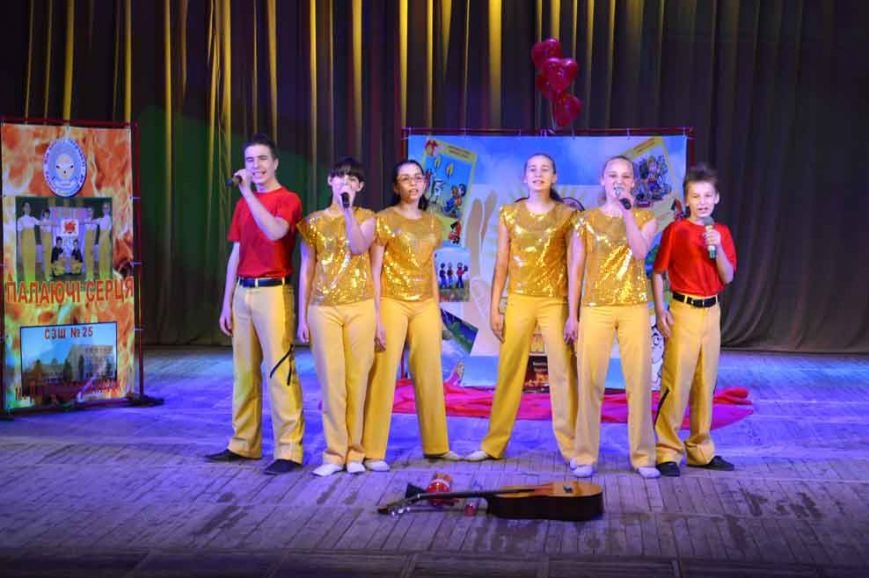 Криворожские «Ангелы» тушили пожар в Днепропетровске (ФОТО) (фото) - фото 1