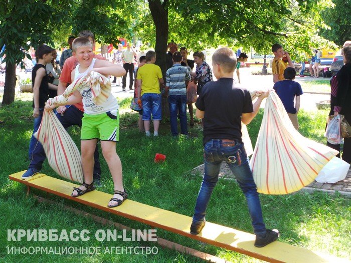 В Кривом Роге отпраздновали День города и День защиты детей (ФОТО) (фото) - фото 1