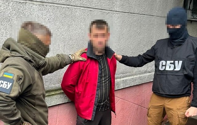 СБУ затримала агента фсб, який «наводив» російські С-300 на передові позиції українських військ під Бахмутом