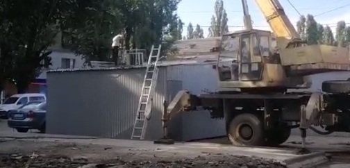 У Кривому Розі оперативному усуненню аварії на водоводі заважали МАФобудки, - як вирішували проблему, - ВІДЕО