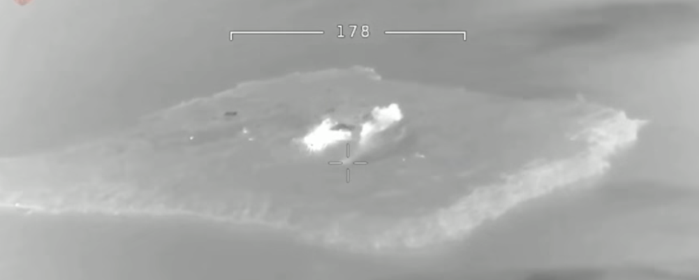 ЗСУ завдали понад 10 точних ударів по Зміїному, вражено ще один ЗРГК 