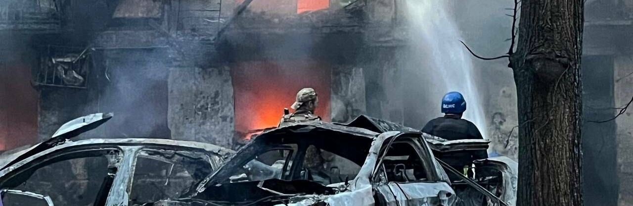 Кількість загиблих внаслідок ракетного удару по будинку у Кривому Розі зросла до 6