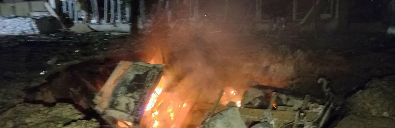 46 рятувальників борються з наслідками ракетного удару по Дніпру, - ФОТО