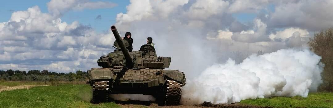 В результаті успішних дій Сил оборони на Херсонському напрямку ворог зазнав втрат і намагається евакуювати поранених та техніку до переправ через річку Дніпро, - ВІДЕО