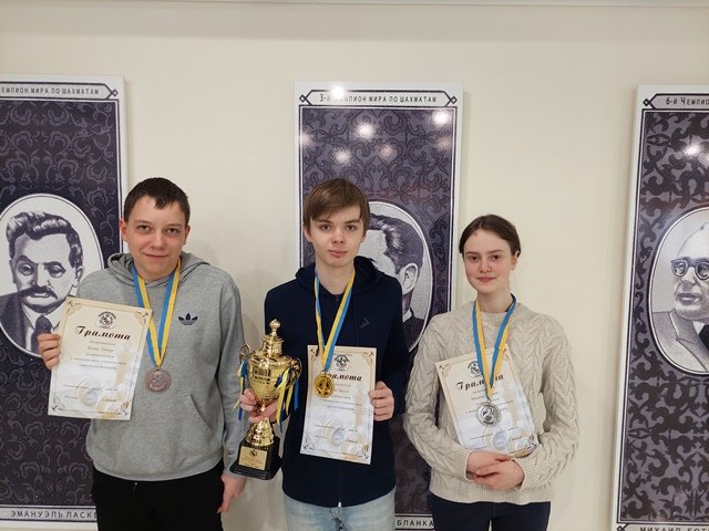 У Кривому Розі провели чемпіонат міста з шахів, - ФОТО