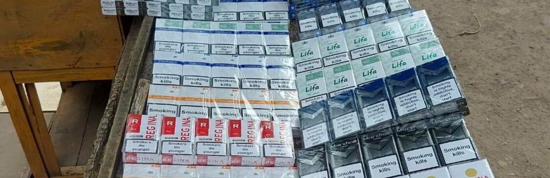 Криворізькі поліцейські вилучили з кіоску нелегальні цигарки