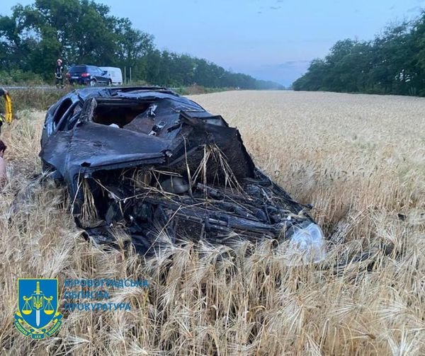 Смертельна аварія: на трасі «Кропивницький- Кривий Ріг- Запоріжжя» в ДТП загинули 3 неповнолітні дівчини, - ФОТО