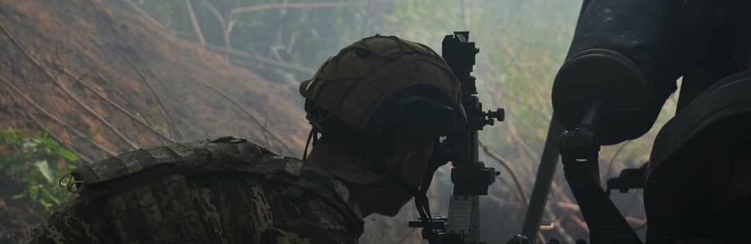 Підрозділи ракетних військ і артилерії протягом минулої доби уразили 2 райони зосередження живої сили, озброєння та військової техніки, - Генштаб 