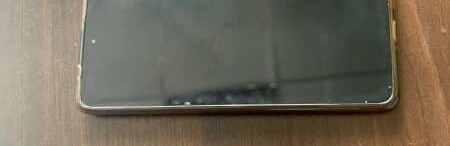 Попросив телефон, щоб зателефонувати і втік: у Кривому Розі поліцейські викрили шахрая