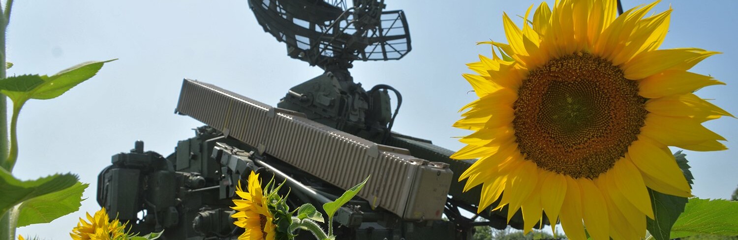 На Бахмутському напрямку наші воїни стійко тримають оборону, успішно відбили атаки противника на околицях  Кліщіївки та в районі Зайцевого, - Генштаб 