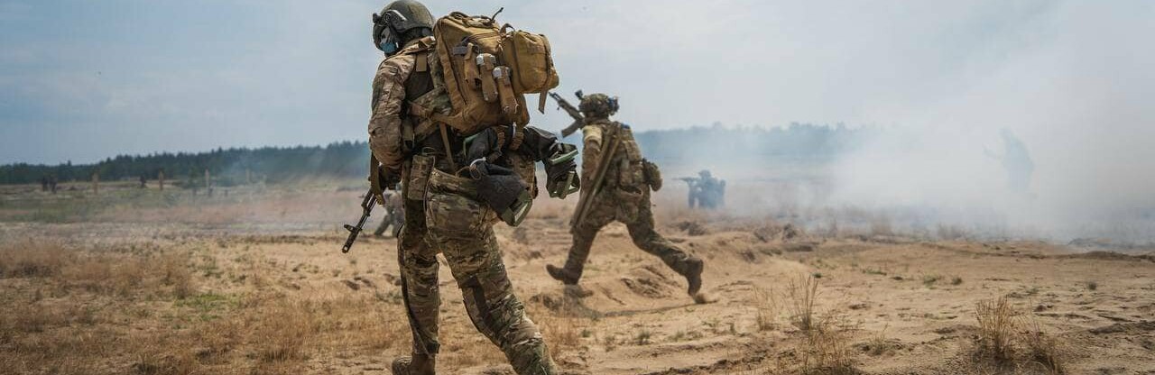 Сили оборони стримують ворога в районі Авдіївки та Мар’їнки, наступ ворога на Бахмутському напрямку був безуспішним,  - Генштаб