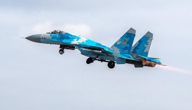 Авіація сил оборони за минулу добу завдала 15 ударів по районах зосередження особового складу та військової техніки противника, - Генштаб 