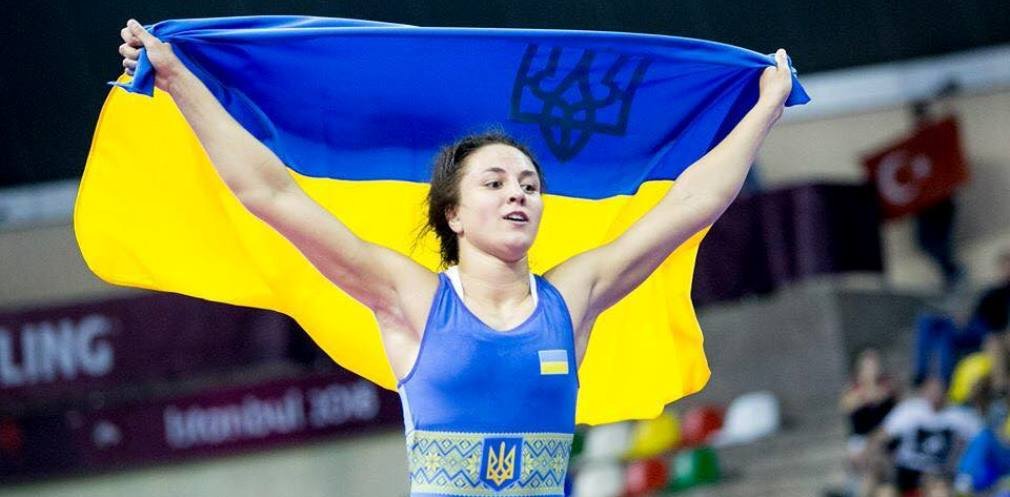 Майже 100 спортсменів і тренерів Дніпропетровщини отримали щорічну обласну стипендію