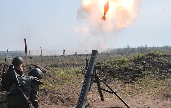 На Криворізькому напрямку ворог продовжує масові обстріли по всій лінії зіткнення