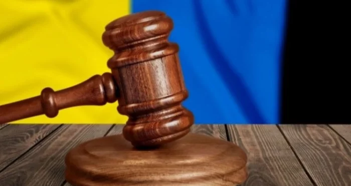 Лаялась на медперсонал та вдарила анестезіолога: у Кривому Розі за п'яний дебош в лікарні судили жінку