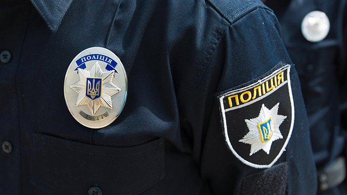 Криворізькі правоохоронці викрили шахрая, який вкрав телефон