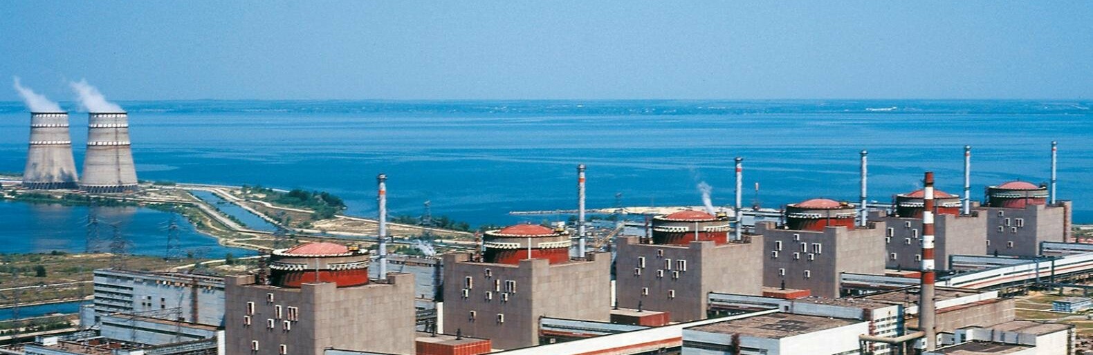 Що повинно бути в тривожній валізі на випадок російського теракту на ЗАЕС: роз'яснення МОЗ