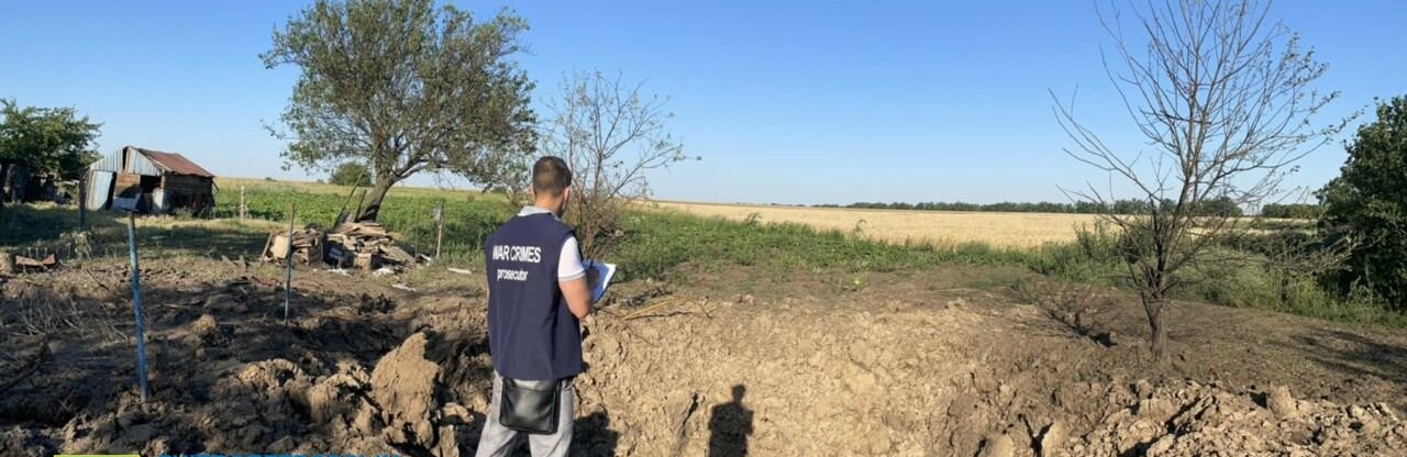 Внаслідок артилерійського обстрілу села на Криворіжжі вигоріло поле з озимим ячменем площею 90 га