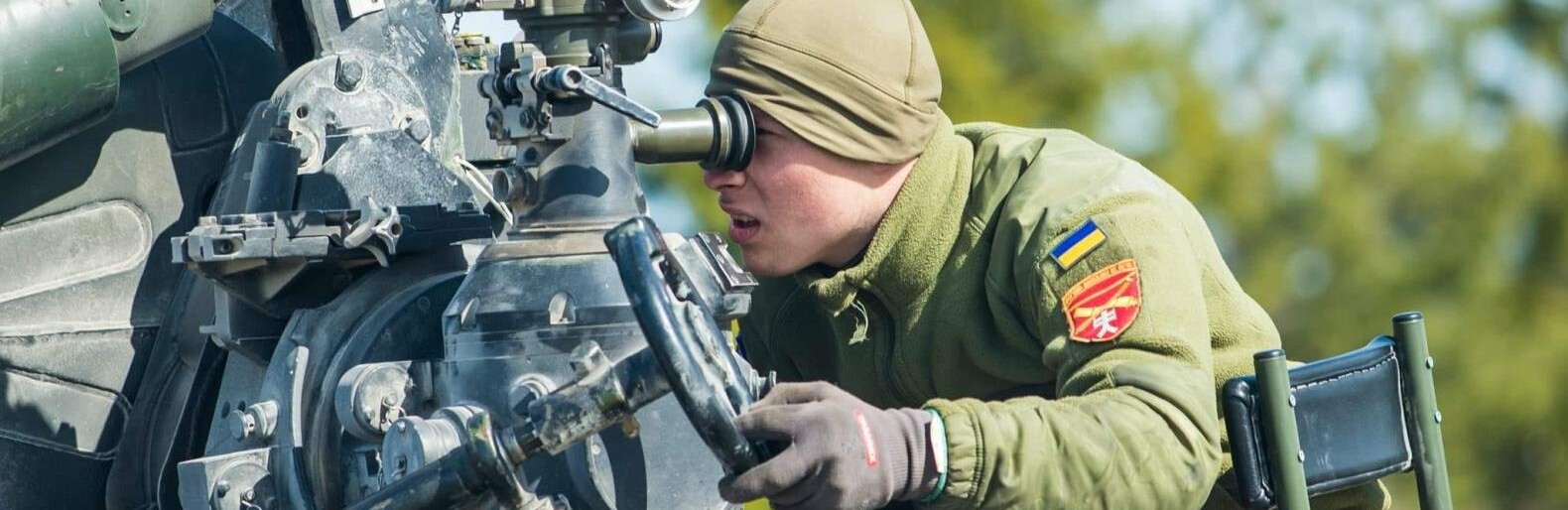 Хто може звільнитися з військової служби під час дії воєнного стану, - консультація