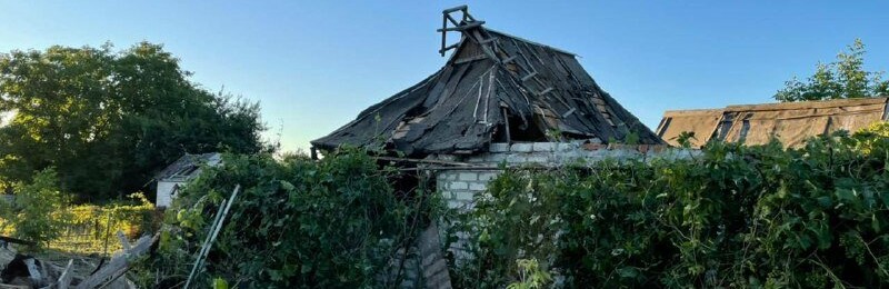 Наслідки обстрілу окупантами Зеленодольська: зруйновані будинки та пошкоджений спортивний комплекс 