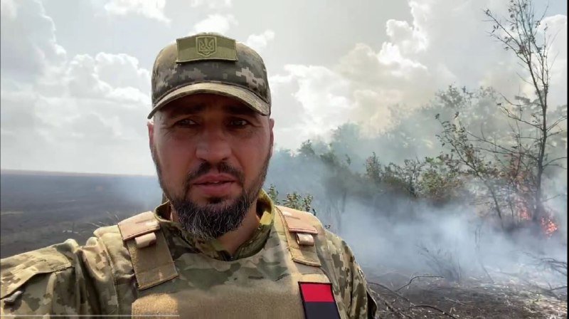 Внаслідок ворожого обстрілу у Криворізькому районі загорілось поле, - ВІДЕО