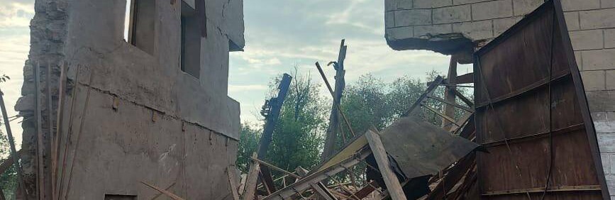В село Великомихайлівка прилетіло чотири ракети: пошкоджено близько 20 житлових будинків, - ФОТО
