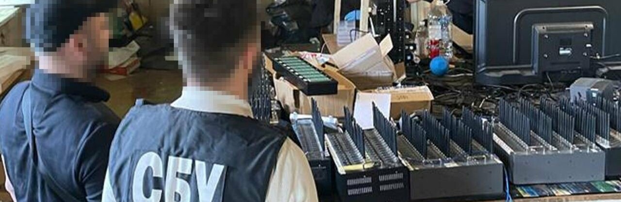 СБУ ліквідувала у Вінниці ботоферму, яка щодня створювала до 500 фейкових акаунтів для «розгону» кремлівських наративів, - ФОТО 