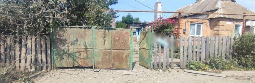 У Нікополі в результаті артобстрілу військами рф одна людина загинула та одна постраждала: правоохоронці документують наслідки атаки, - ФОТО 