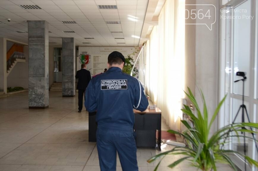 "Любовь-морковь" по-гвардейски в ТОП-5 происшествий с участ..., фото-3 "Любовь-морковь" по-гвардейски в ТОП-5 происшествий с участием "муниципалов" Кривого Рога, - ФОТО, фото-3