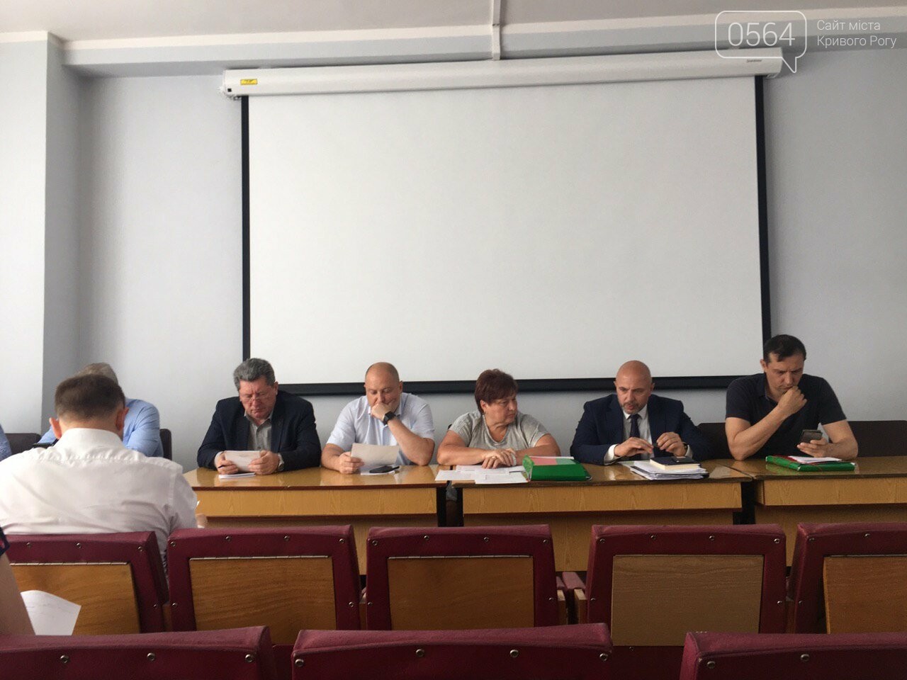 Криворожане требуют от депутатов спасти их дома,- ФОТО, ВИДЕО, фото-8 Криворожане требуют от депутатов спасти их дома,- ФОТО, ВИДЕО, фото-8