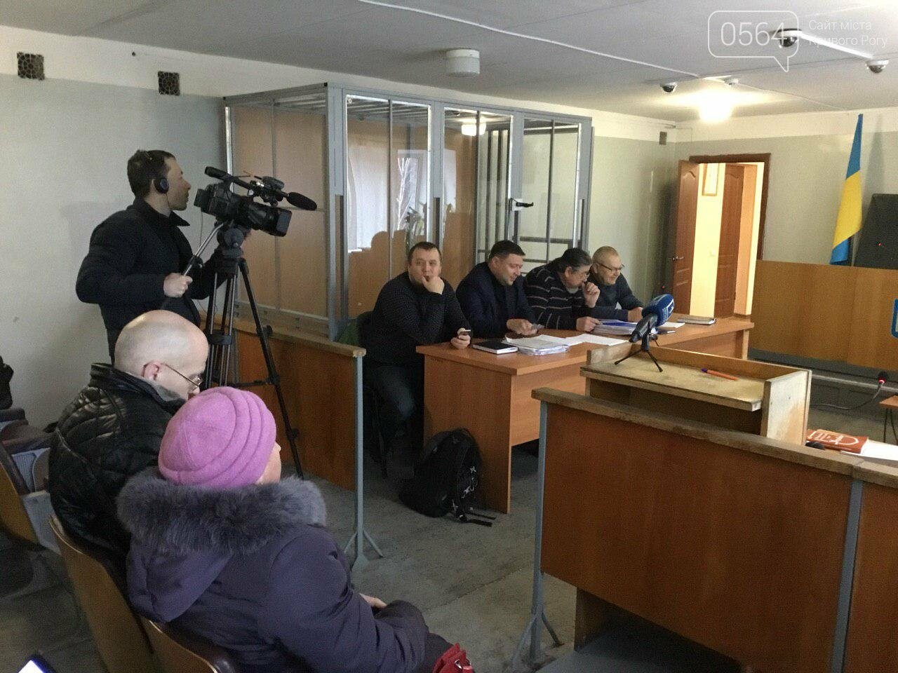 "Простая задача - остановить людей. Сидите тихонько и не р..., фото-5 "Простая задача - остановить людей. Сидите тихонько и не рыпайтесь!", - криворожский депутат объяснил, почему его судят - ФОТО, ВИДЕО, фото-5