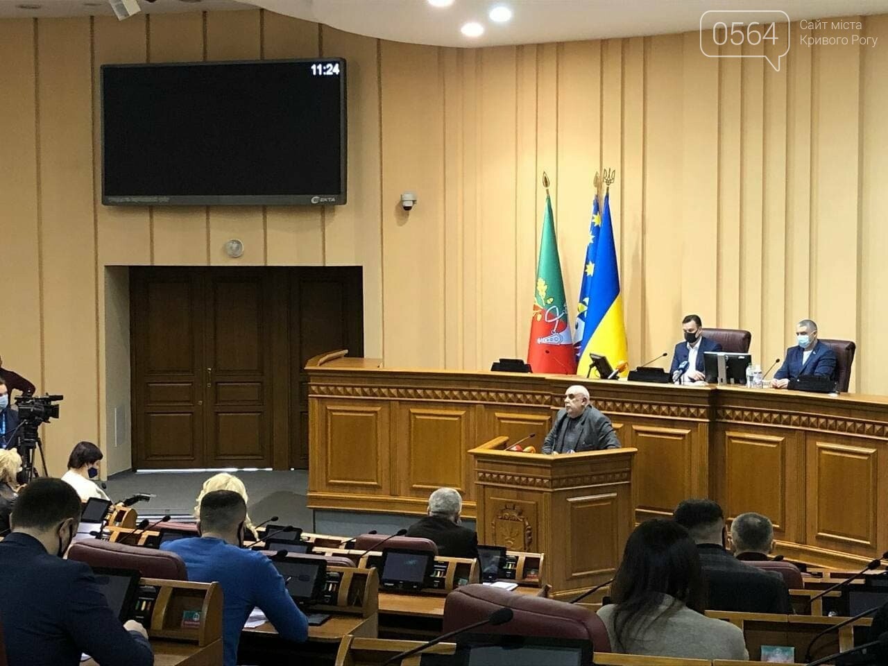 Депутаты единогласно поддержали петицию криворожанки о недопущении закрытия 2 детской больницы, - ФОТО, ВИДЕО , фото-6