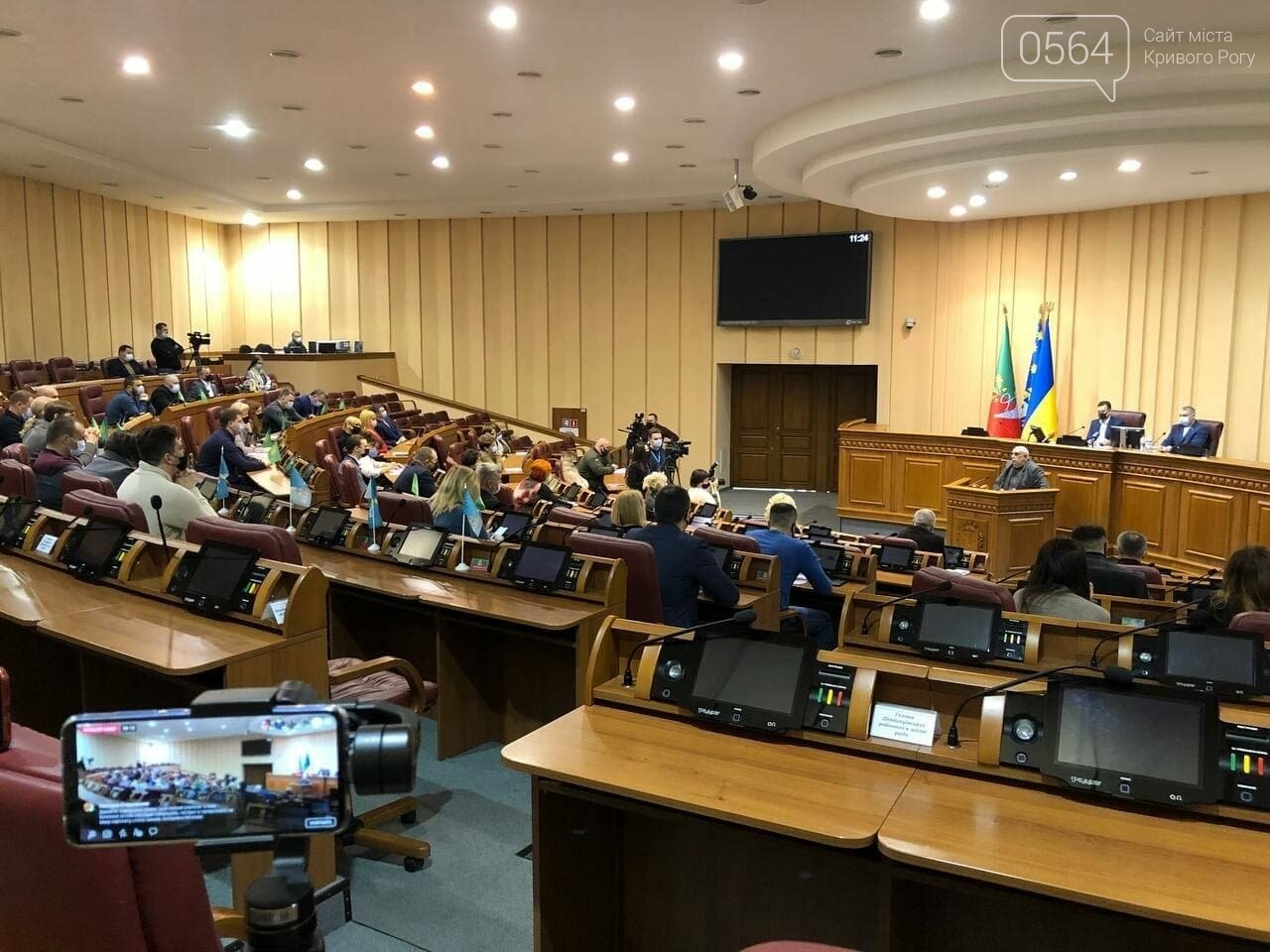 Депутаты единогласно поддержали петицию криворожанки о недопущении закрытия 2 детской больницы, - ФОТО, ВИДЕО , фото-8