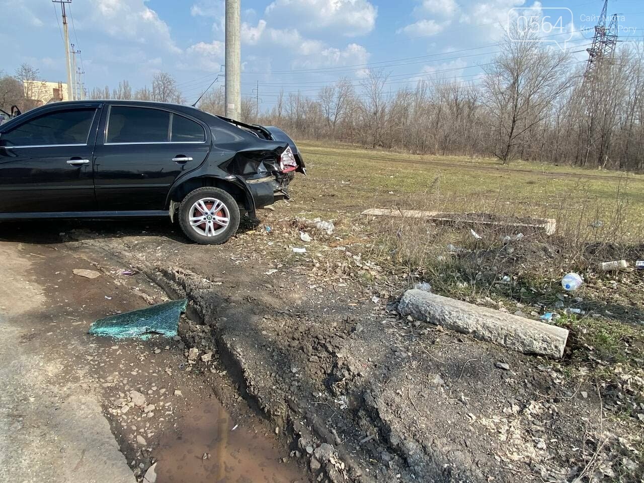 Авария в Кривом Роге: на перекрестке столкнулись Skoda и Hyundai, - ФОТО , фото-1
