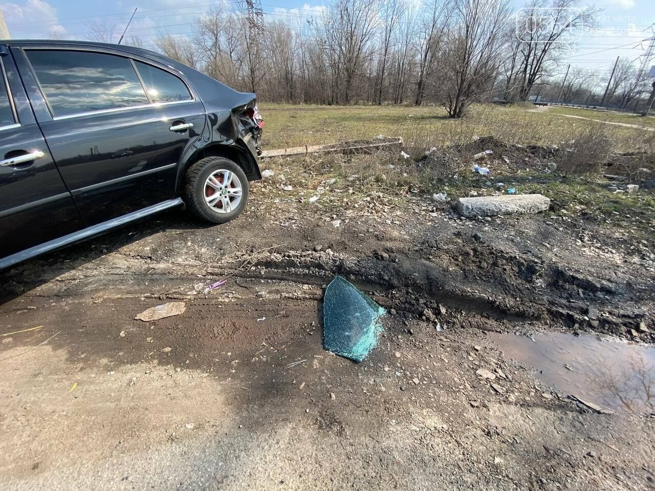 Авария в Кривом Роге: на перекрестке столкнулись Skoda и Hyundai, - ФОТО , фото-3