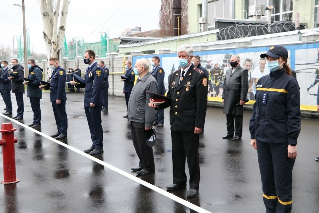 На Днепропетровщине по случаю Дня пожарной охраны наградили лучших спасателей области, - ФОТО, ВИДЕО , фото-8
