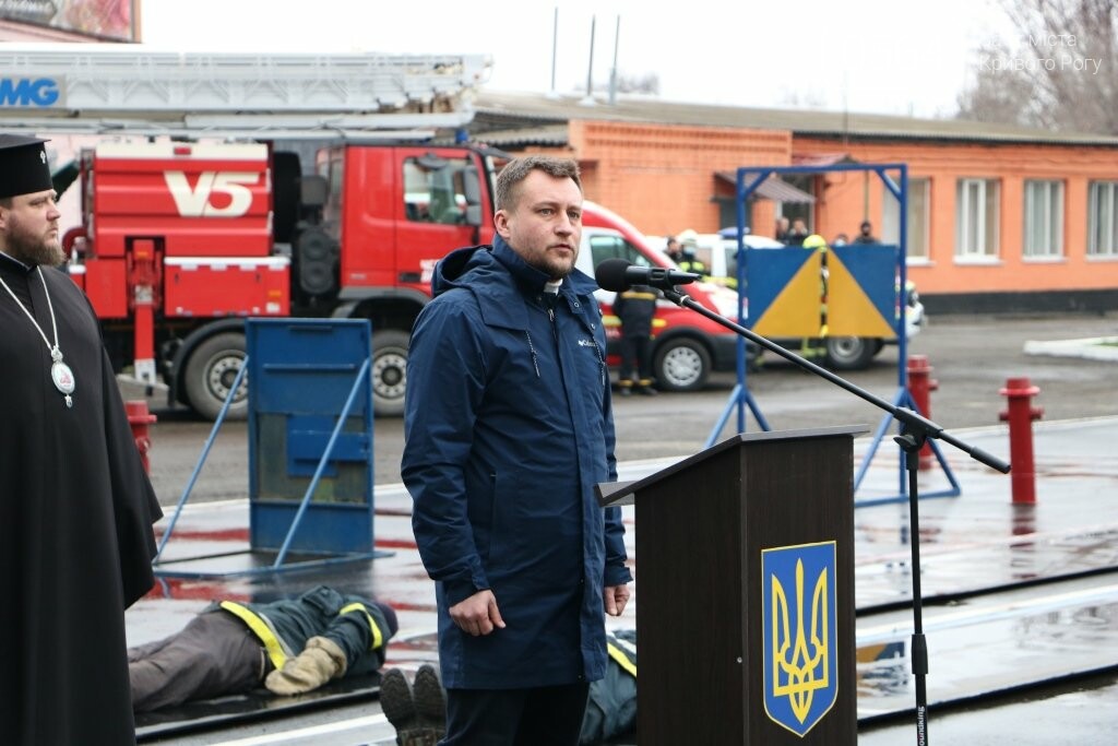 На Днепропетровщине по случаю Дня пожарной охраны наградили лучших спасателей области, - ФОТО, ВИДЕО , фото-7