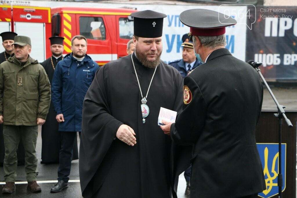 На Днепропетровщине по случаю Дня пожарной охраны наградили лучших спасателей области, - ФОТО, ВИДЕО , фото-5