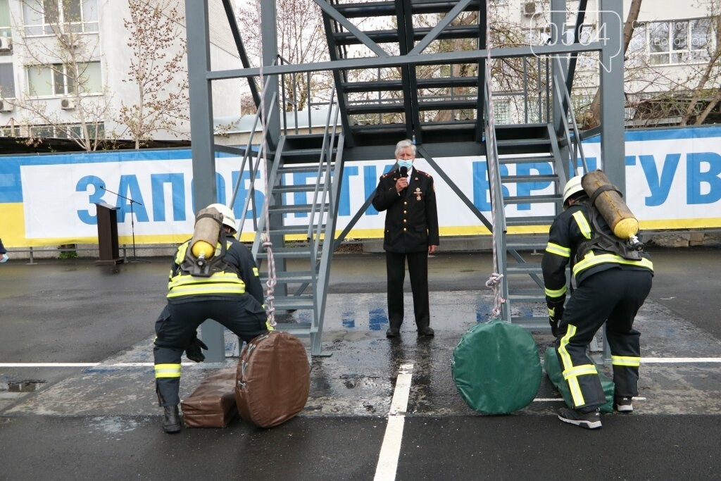 На Днепропетровщине по случаю Дня пожарной охраны наградили лучших спасателей области, - ФОТО, ВИДЕО , фото-2