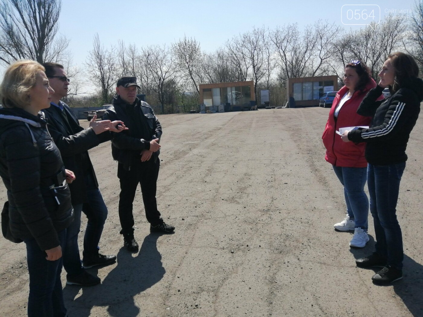 Перед поминальными днями в Кривом Роге начали уборку на кладбищах, - ФОТО, фото-11