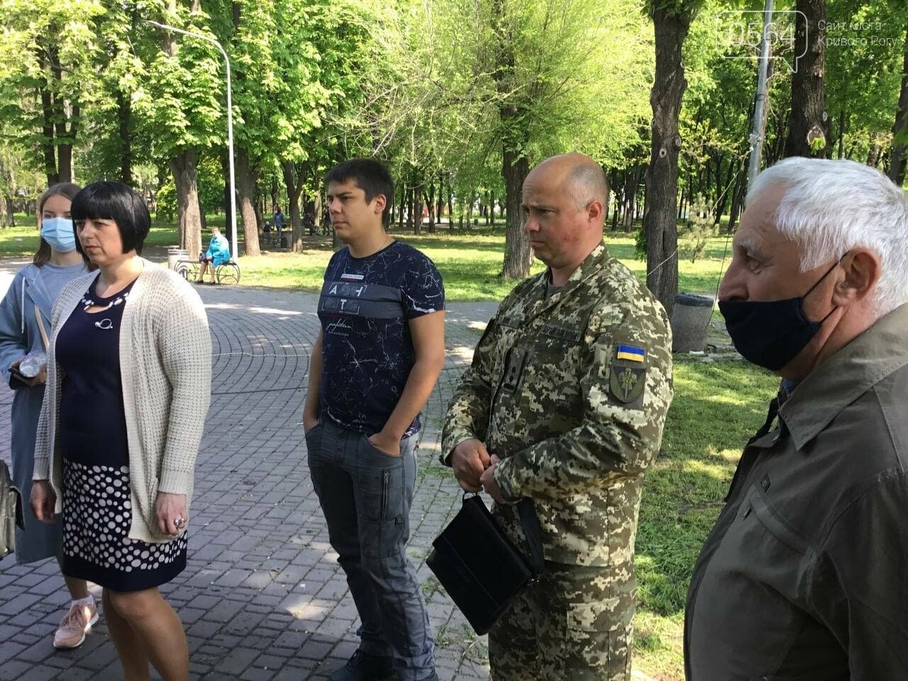 На открытии памятника Главному атаману Холодного Яра в Кривом Роге побывают известные украинские историки и музыканты, - ФОТО, фото-10