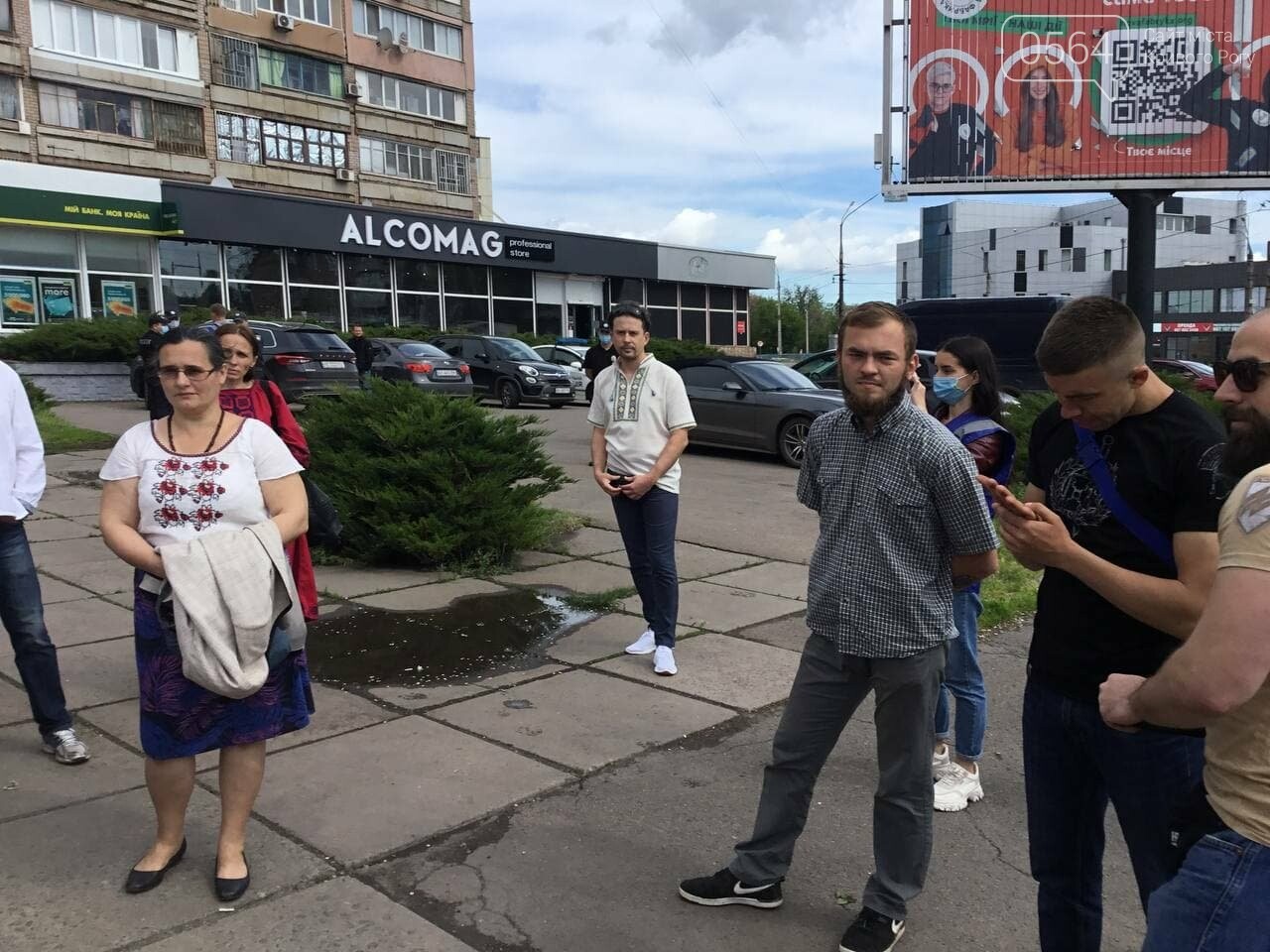 Криворожане в вышиванках пройдут по центральному проспекту города и исполнят народную песню, - ФОТО, ВИДЕО, фото-2