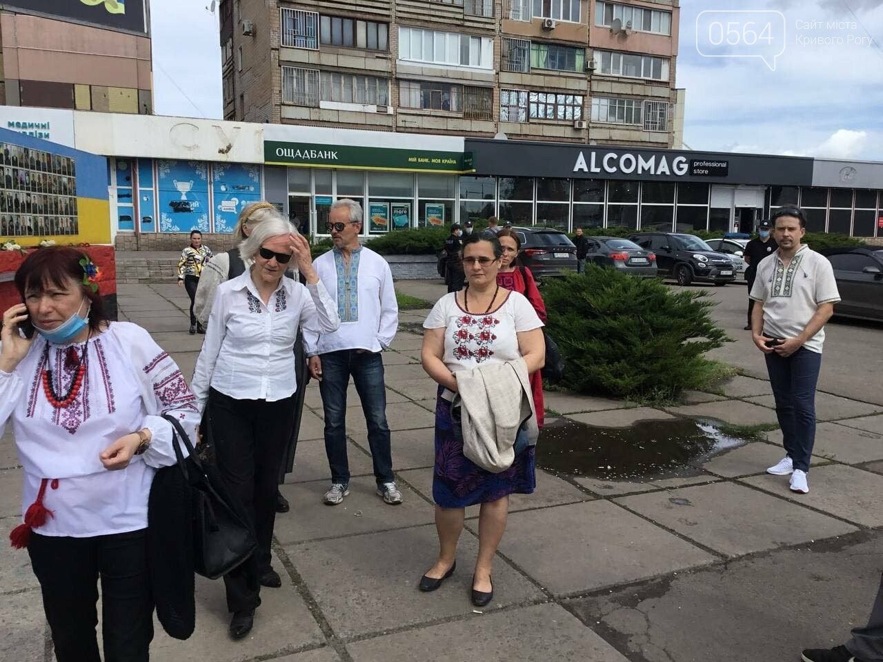 Криворожане в вышиванках пройдут по центральному проспекту города и исполнят народную песню, - ФОТО, ВИДЕО, фото-5