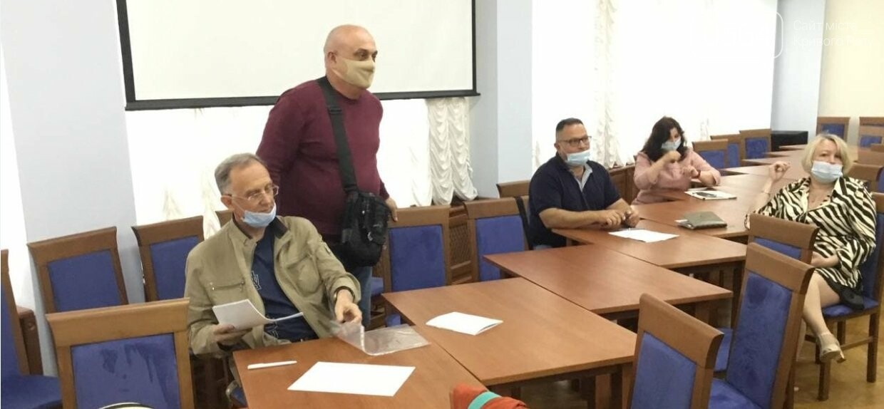 "Это - выкидыш", - доктор поставил диагноз реформированию медотрасли в Кривом Роге, - ФОТО, ВИДЕО, фото-1