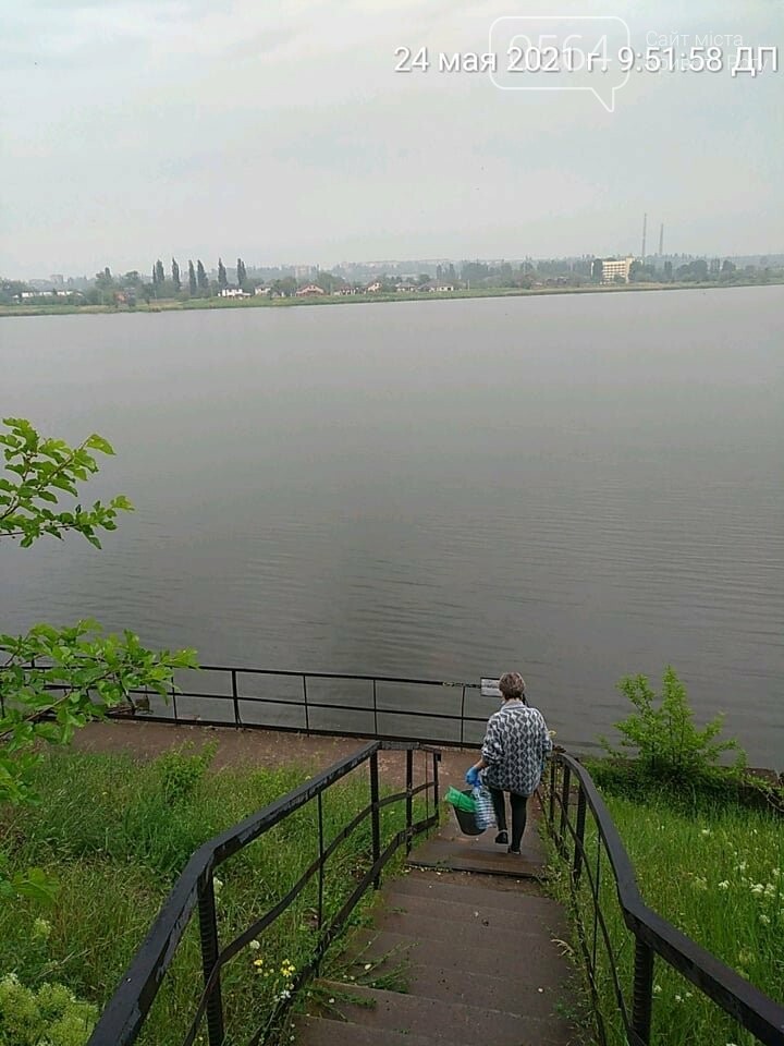 В Кривом Роге отобрали пробы воды и грунта для проведения лабораторных исследований, - ФОТО , фото-5