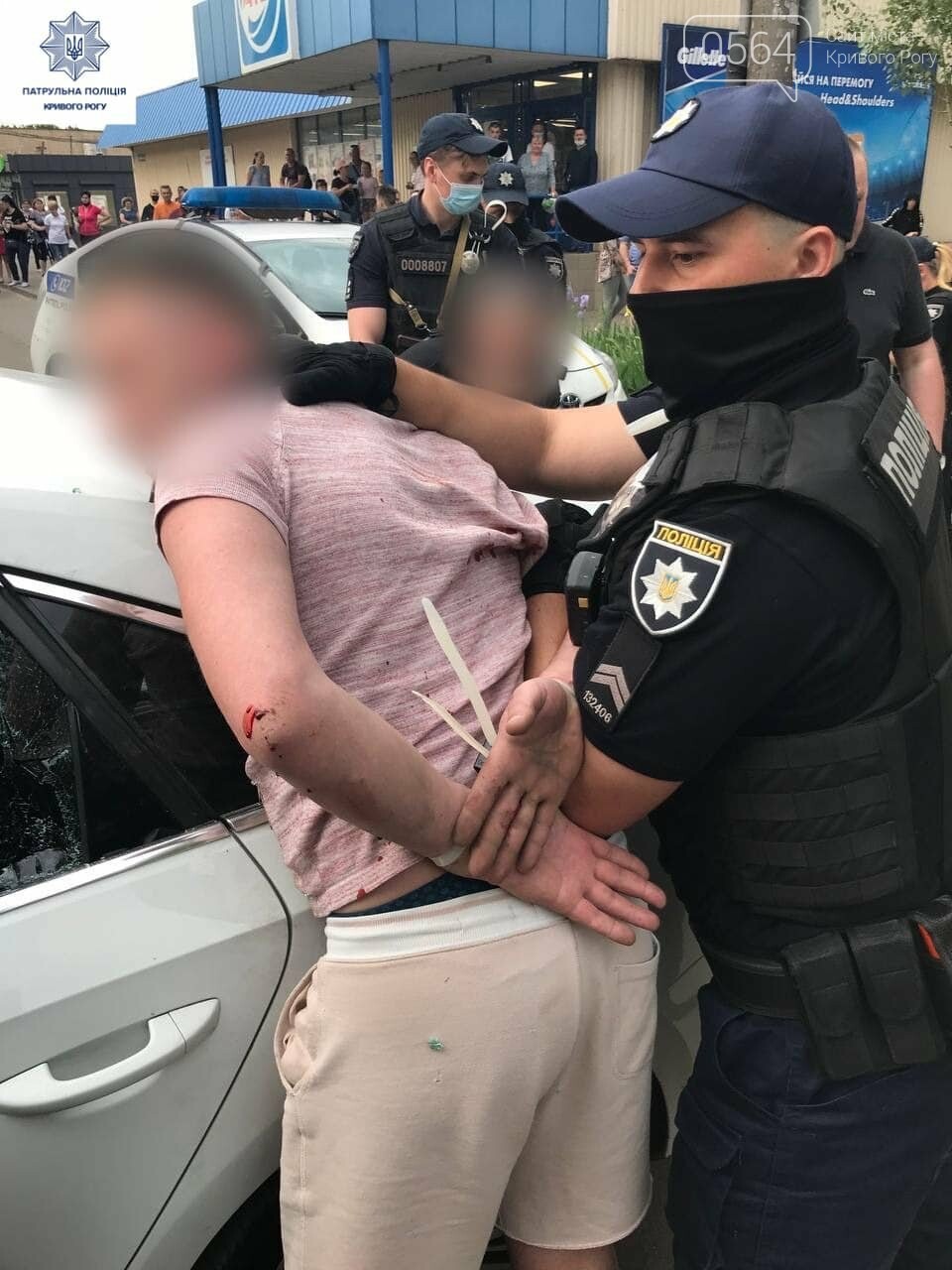 Полицейские Кривого Рога остановили автомобиль с крупной партией наркотиков, - ФОТО, фото-2