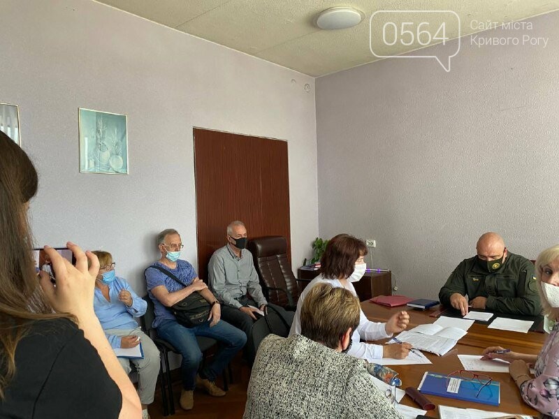 Петицию по 8-й горбольнице Кривого Рога рассматривают на профильной постоянной комиссии, - ФОТО, ВИДЕО , фото-1