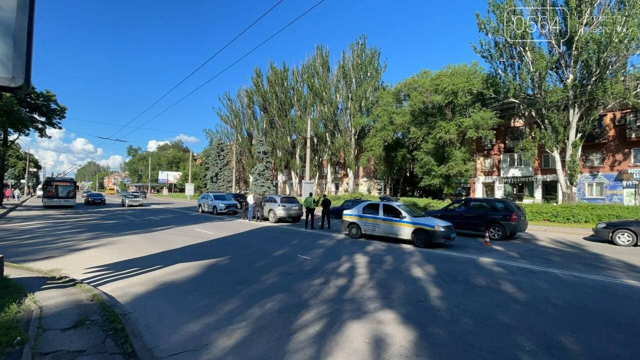 Криворожанин на машине, которая числится в угоне, попал в 2 ДТП и пытался скрыться, - ФОТО, фото-8
