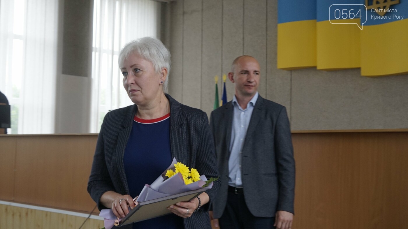 В Кривом Роге по случаю Дня медработника вручили грамоты и медали, - ФОТО, ВИДЕО , фото-34